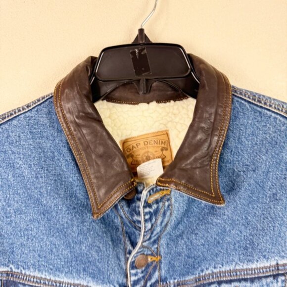 Vintage Gap Leather Trim Collar Jean Denim vest Western Medium - Picture 3 of 6